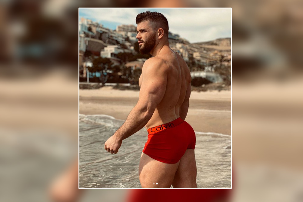 Fitness Model Yeti In Calvin Klein Men's Underwear