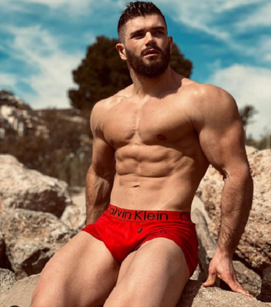 Fitness Model Yeti In Calvin Klein Mens Underwear 